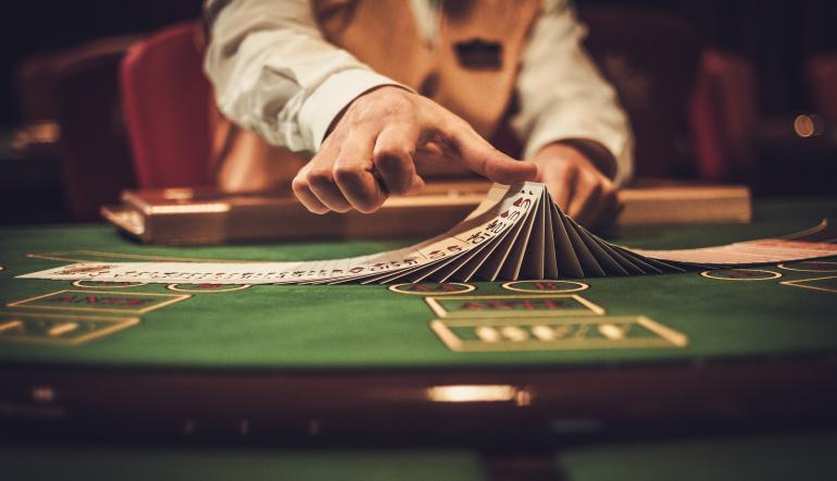 How to Play Three Card Poker